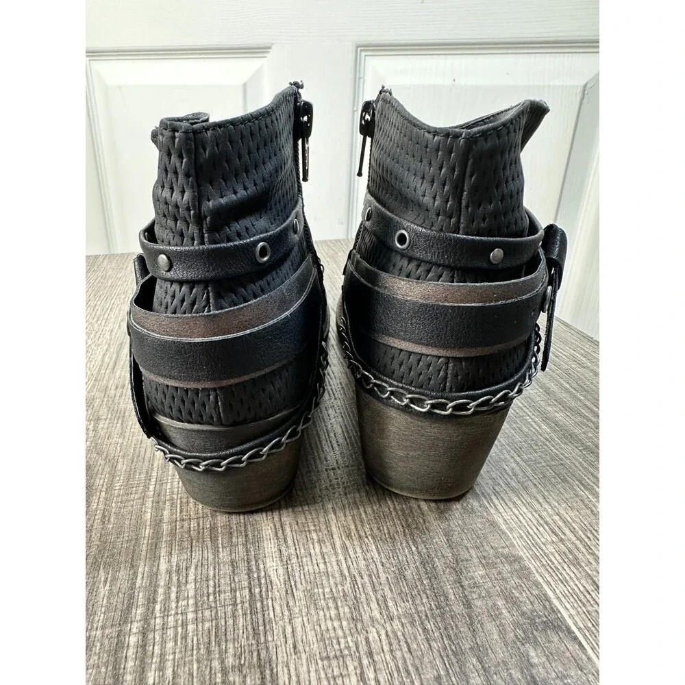 Kohls RedBud Ankle Boot Womens 6 Medium Black Faux Leather Biker Rock Goth Rebel